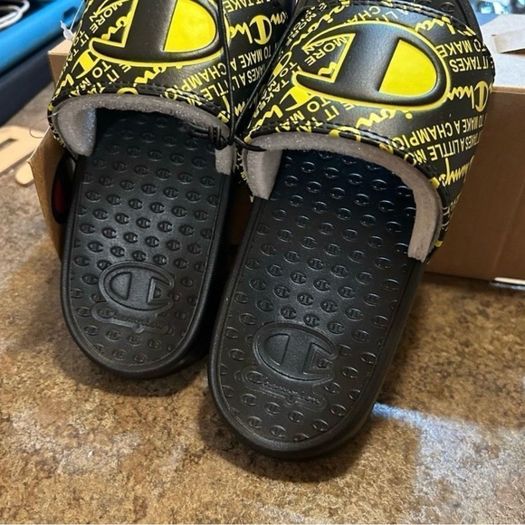 NWT Size 1 Preschool Champion
Slides Sandals​ - Picture 2 of 6